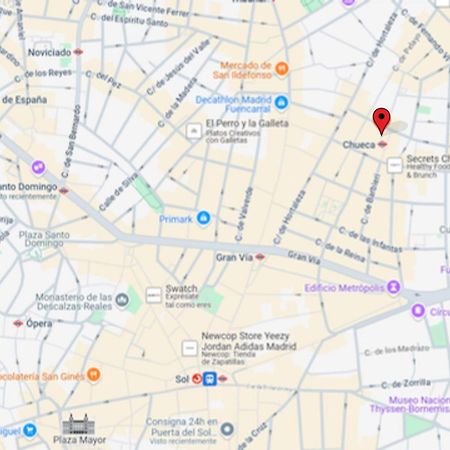 Pequeno Rincon Para 3, En Plaza De Chueca Madrid Dış mekan fotoğraf